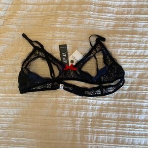IEFIEL NWT black lace bra